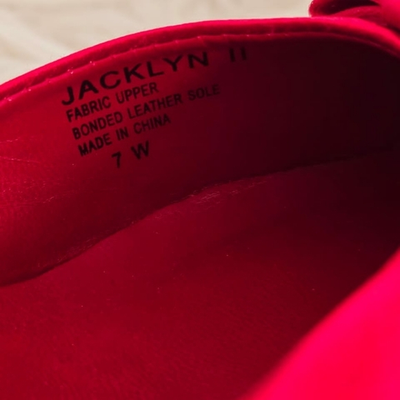 Midnight Velvet Slingback Pointed Toe Bow Red Kitten Heel Shoe. Women's Sz 7W🌴 - Picture 9 of 9